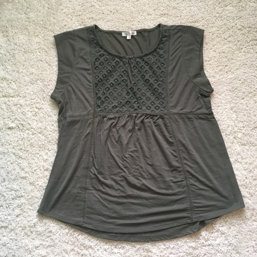 Nine Britton olive green top